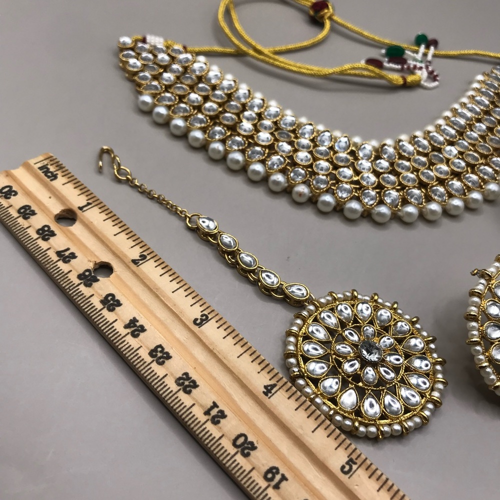 Aheli Gold-Tone & Faux Pearls Wedding Wear Jewelry Set - Picture 6 of 8